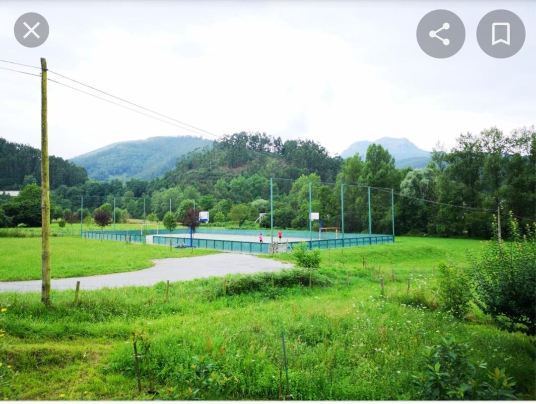 Río Asón: Tranquilo Retiro Con Piscina Y Wi-fi
